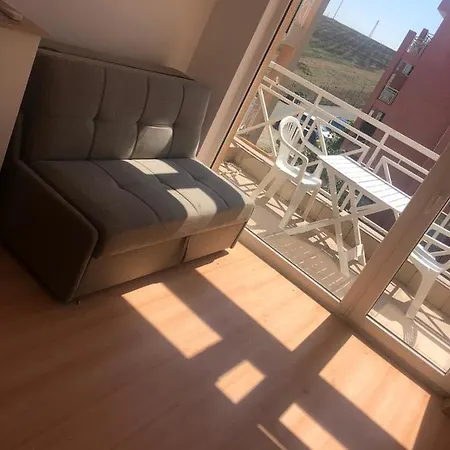 Daire Beautiful Studio At Sunny Day 6 *